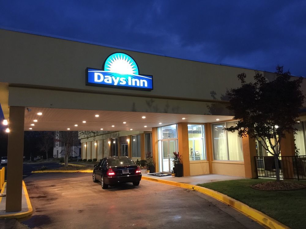 Days Inn By Wyndham Madison Luaran gambar