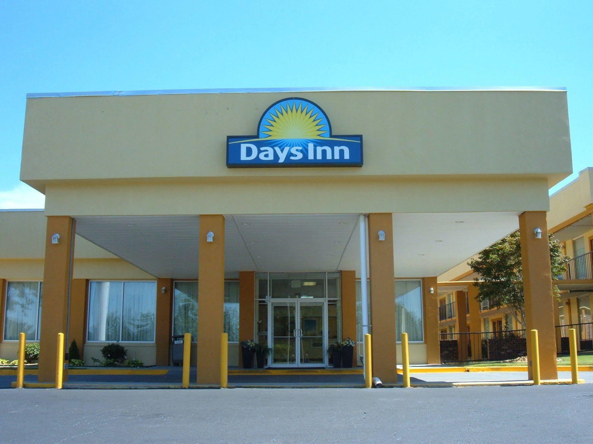 Days Inn By Wyndham Madison Luaran gambar